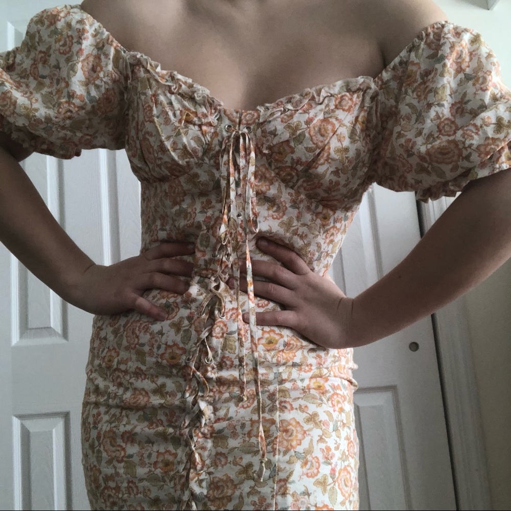 Forever21 Floral Puff Sleeve Mini Dress